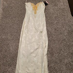 White long dress-Beaded top size 7/8